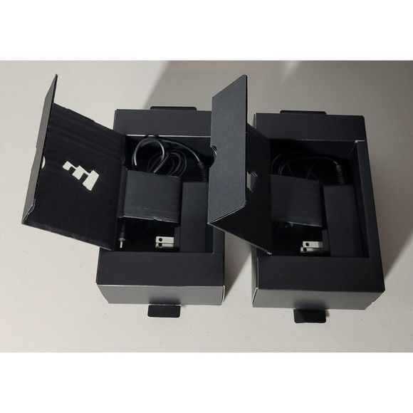 Set of 2 Mophie 15W Wireless Charging Pads Pre-Owned - Picture 5 of 12